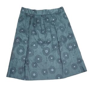Mercy Pleated Gray Knee Length Women’s Floral Skirt Size 2